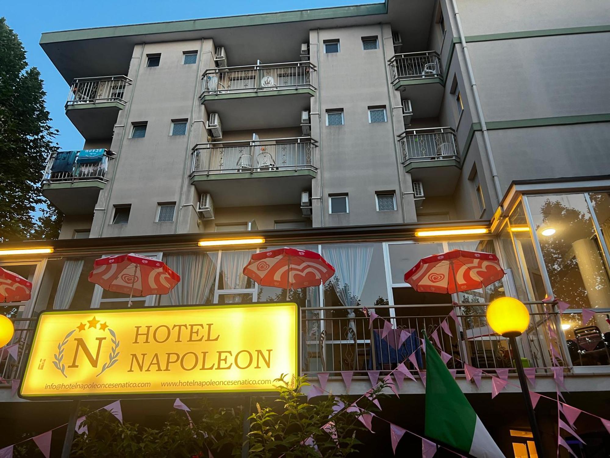 Hotel Napoleon Cesenatico Exteriér fotografie